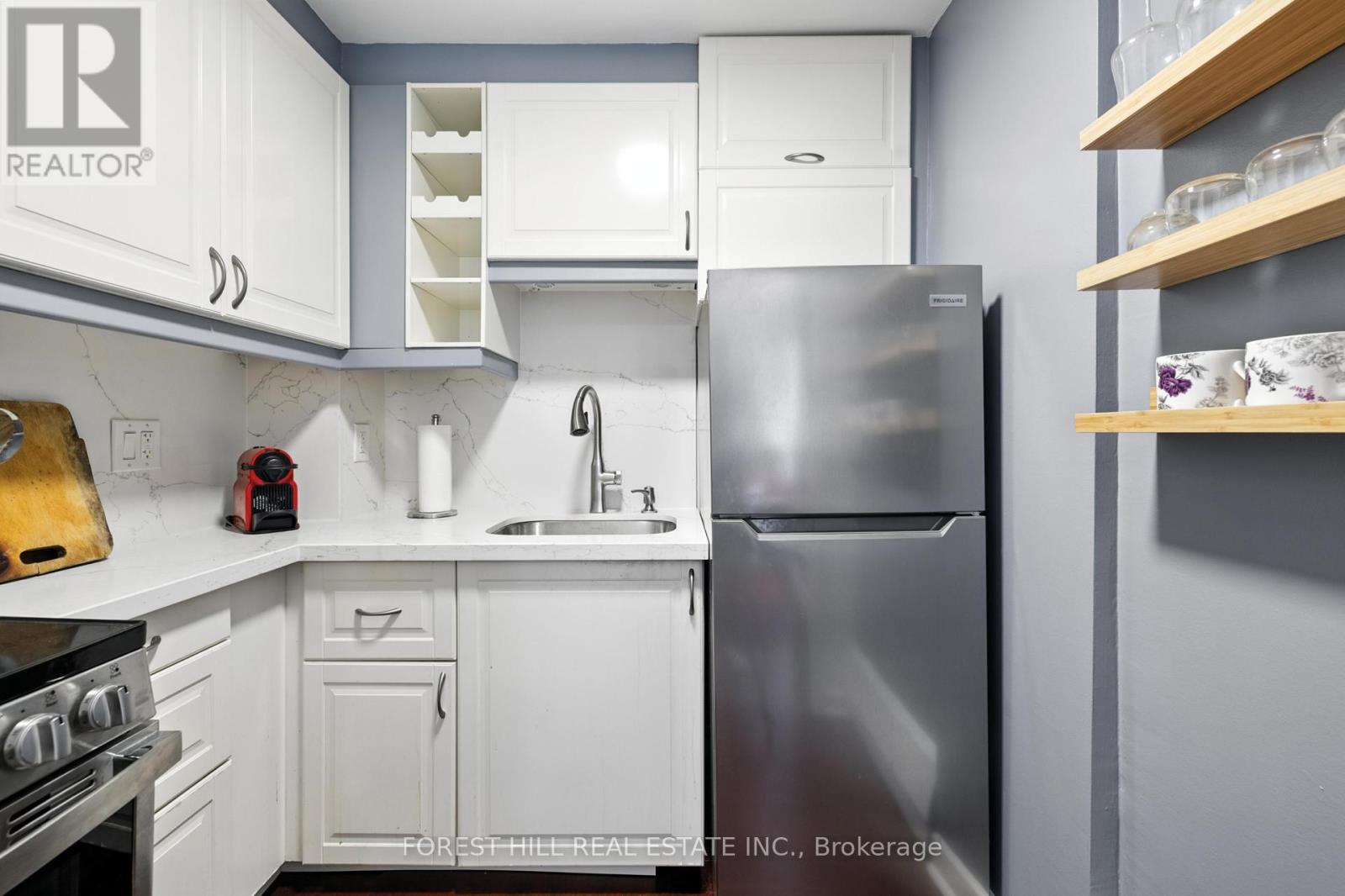 805 - 21 DALE AVENUE, Toronto (Rosedale-Moore Park), Ontario, M4W1K3 — Photo 8