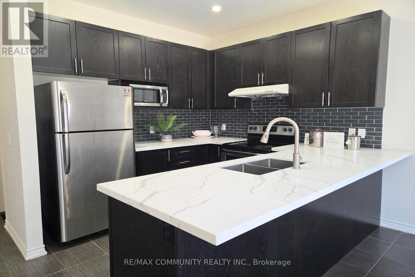 293 PIMLICO DRIVE, Oshawa (Windfields), Ontario, L1H7K4 — Photo 12