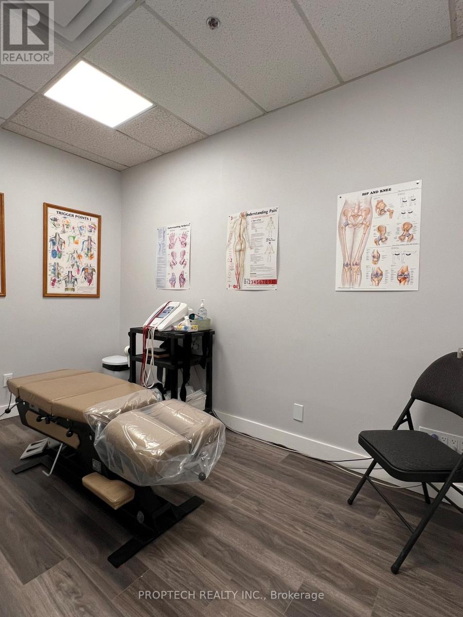 6 - 250 COCHRANE DRIVE, Markham (Buttonville), Ontario, L3R8E5 — Photo 7