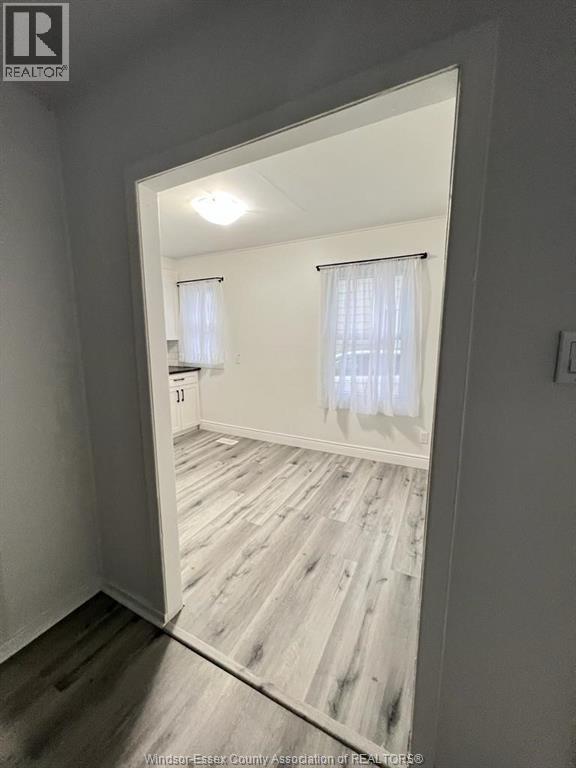 1058 CALIFORNIA, Windsor, Ontario, N9B2Z7 — Photo 7
