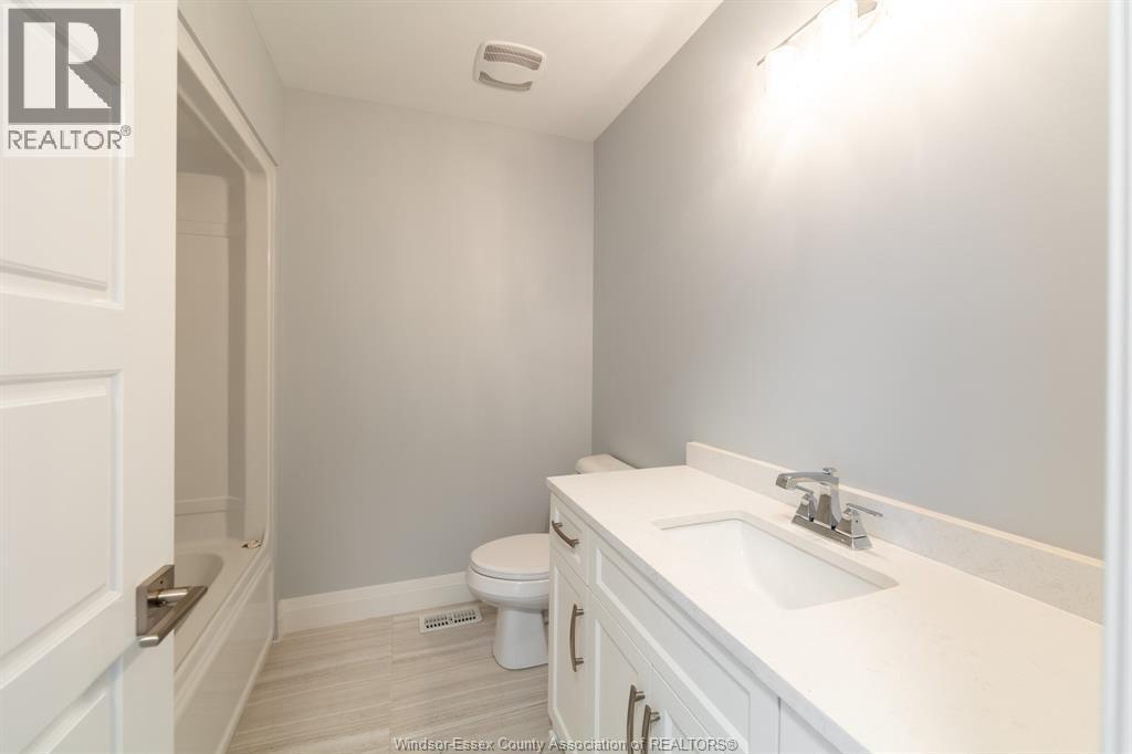 14 NOBLE, Amherstburg, Ontario, N9V0G3 — Photo 15
