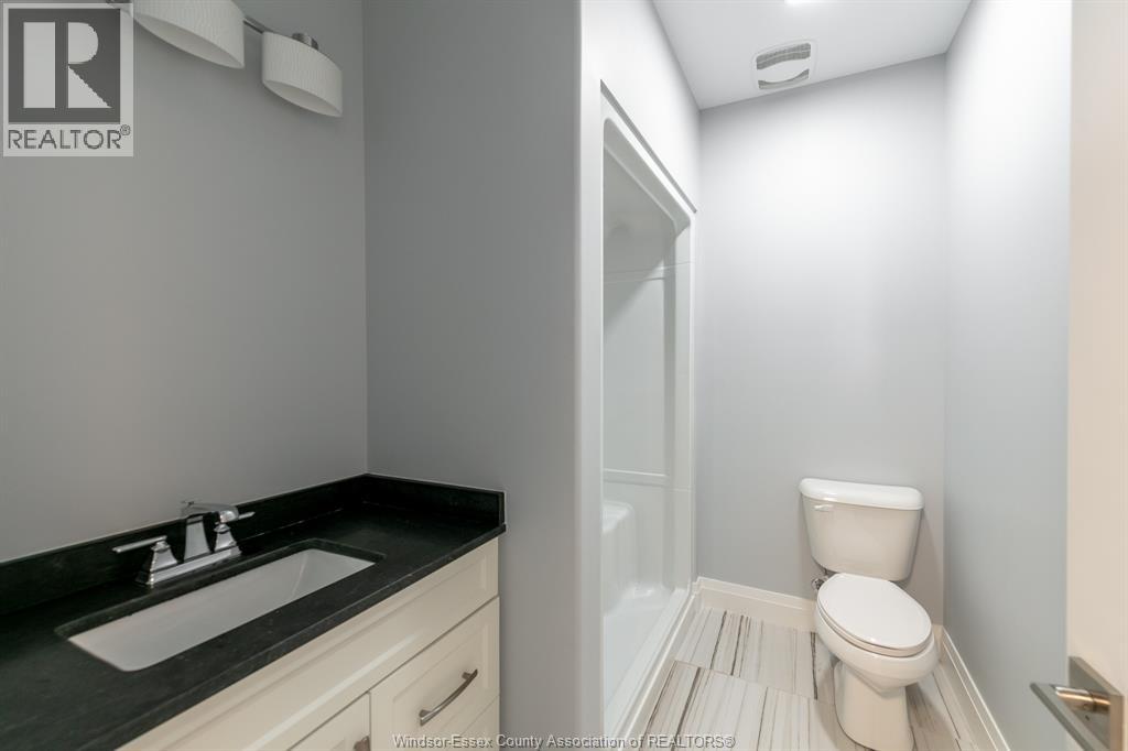 14 NOBLE, Amherstburg, Ontario, N9V0G3 — Photo 28