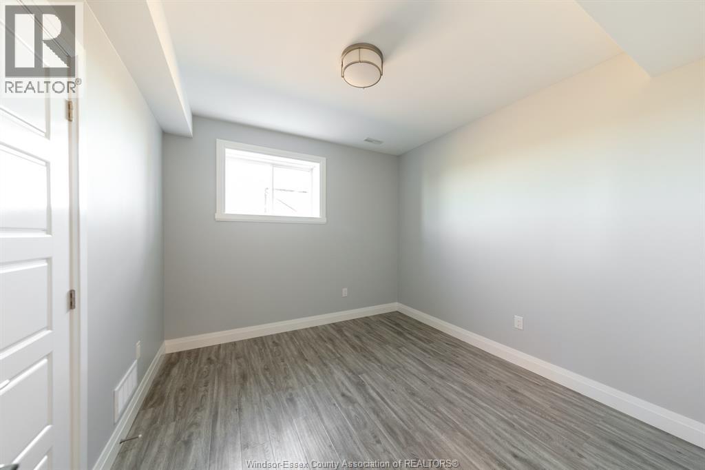 14 NOBLE, Amherstburg, Ontario, N9V0G3 — Photo 29