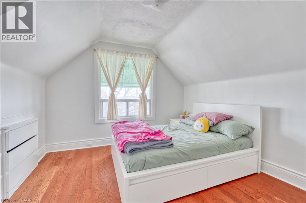 118 CAMERON Avenue N, Hamilton, Ontario, L8H4Z2 — Photo 19