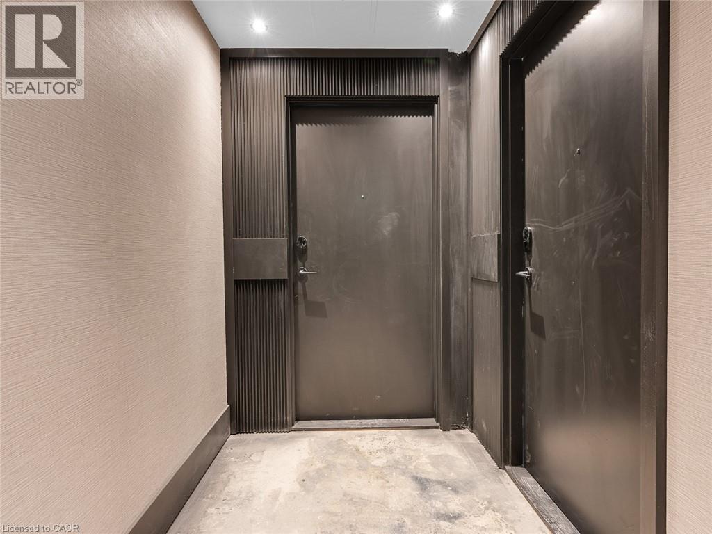 2450 OLD BRONTE Road Unit# 203, Oakville, Ontario, L6M5P6 — Photo 5