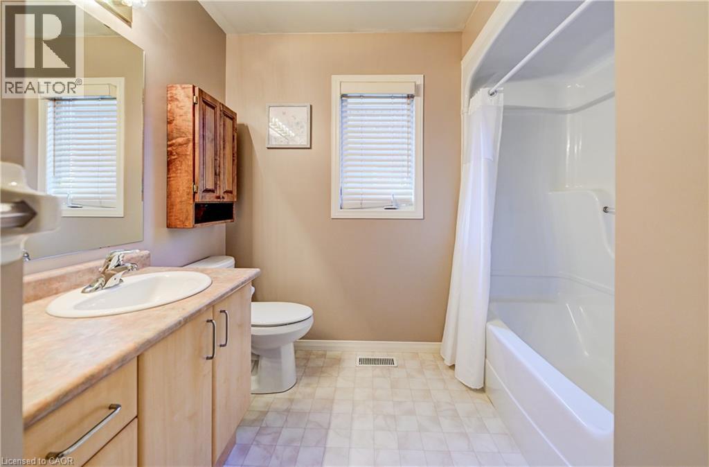 1662 ERB'S Road Unit# 8, St. Agatha, Ontario, N0B2L0 — Photo 9