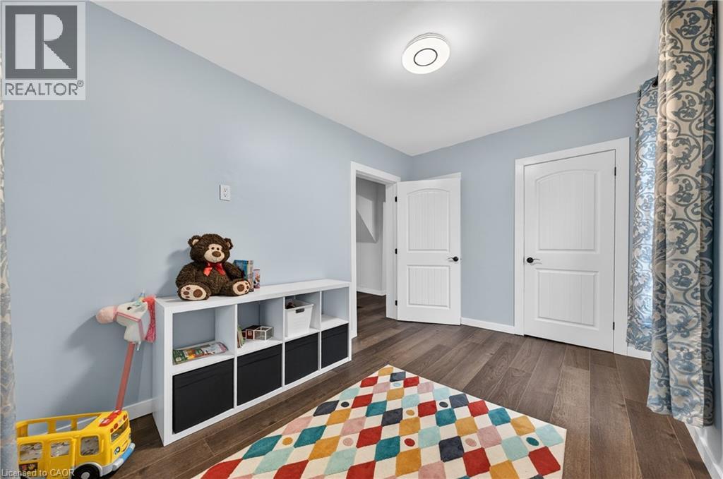 62 LOUISA Street, St. Catharines, Ontario, L2R2J8 — Photo 9