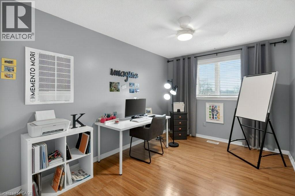 7 PERTHSHIRE Court, Hamilton, Ontario, L9B2H1 — Photo 22