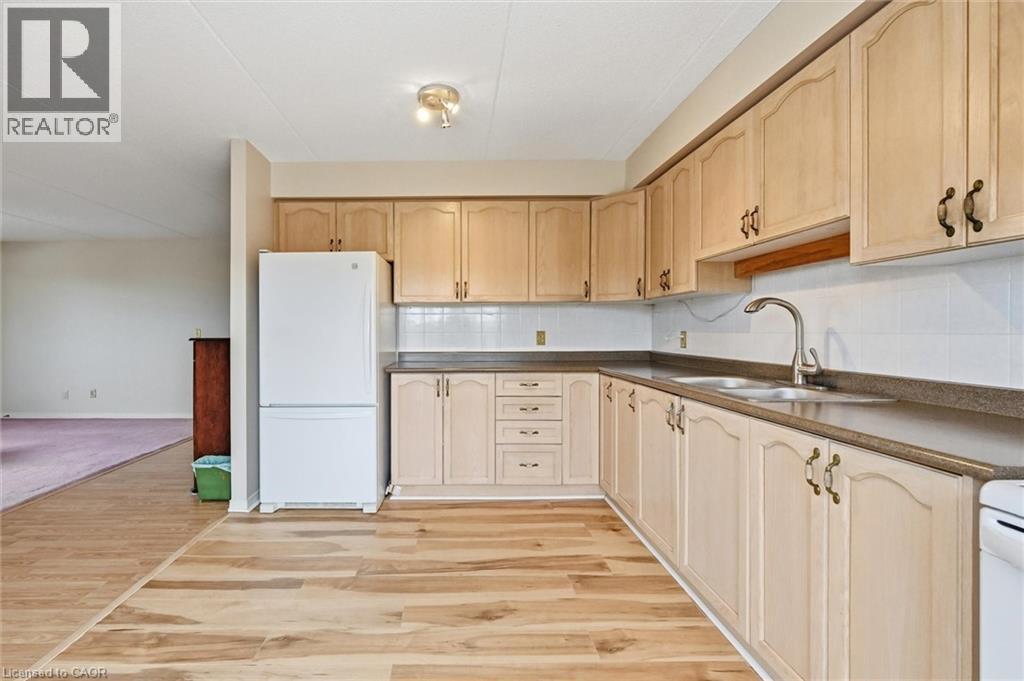 870 UPPER WENTWORTH Street Unit# 303, Hamilton, Ontario, L9A4W4 — Photo 17