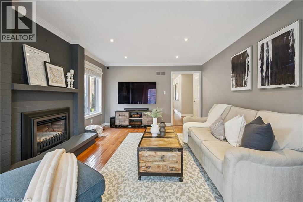 245 SHAGBARK Court, Waterloo, Ontario, N2K3H9 — Photo 13