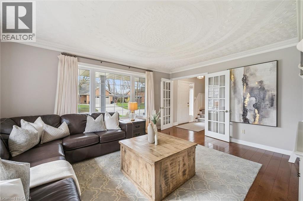 245 SHAGBARK Court, Waterloo, Ontario, N2K3H9 — Photo 6