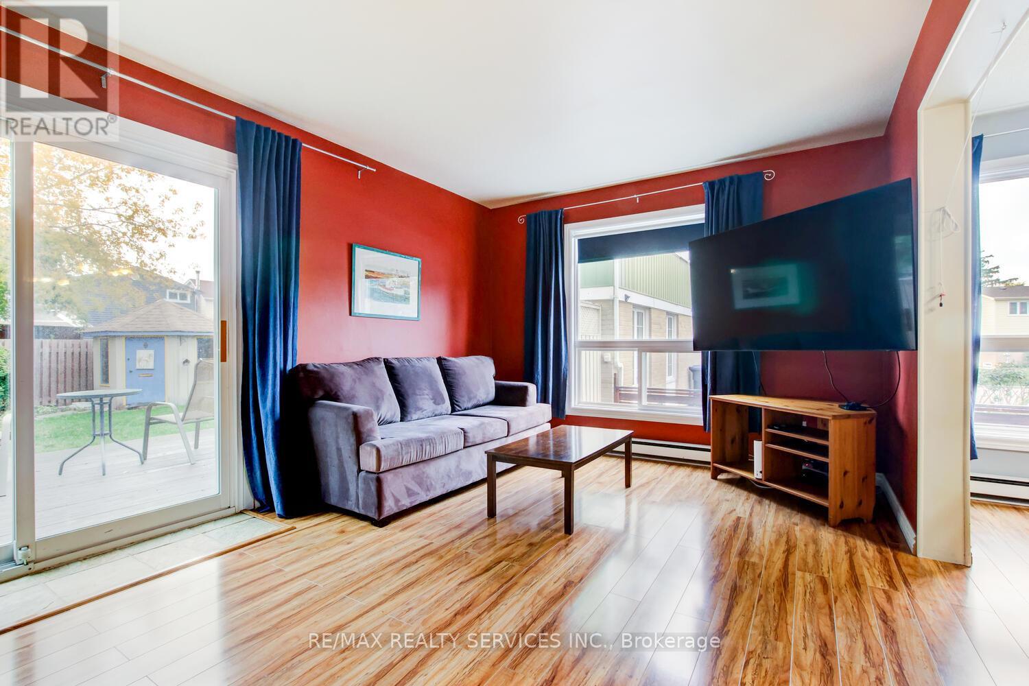 7 HAMLET COURT, Brampton (Central Park), Ontario, L6S1X5 — Photo 15