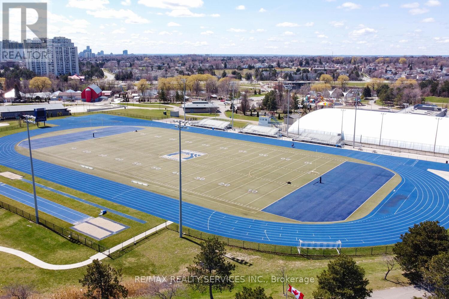 7 HAMLET COURT, Brampton (Central Park), Ontario, L6S1X5 — Photo 40