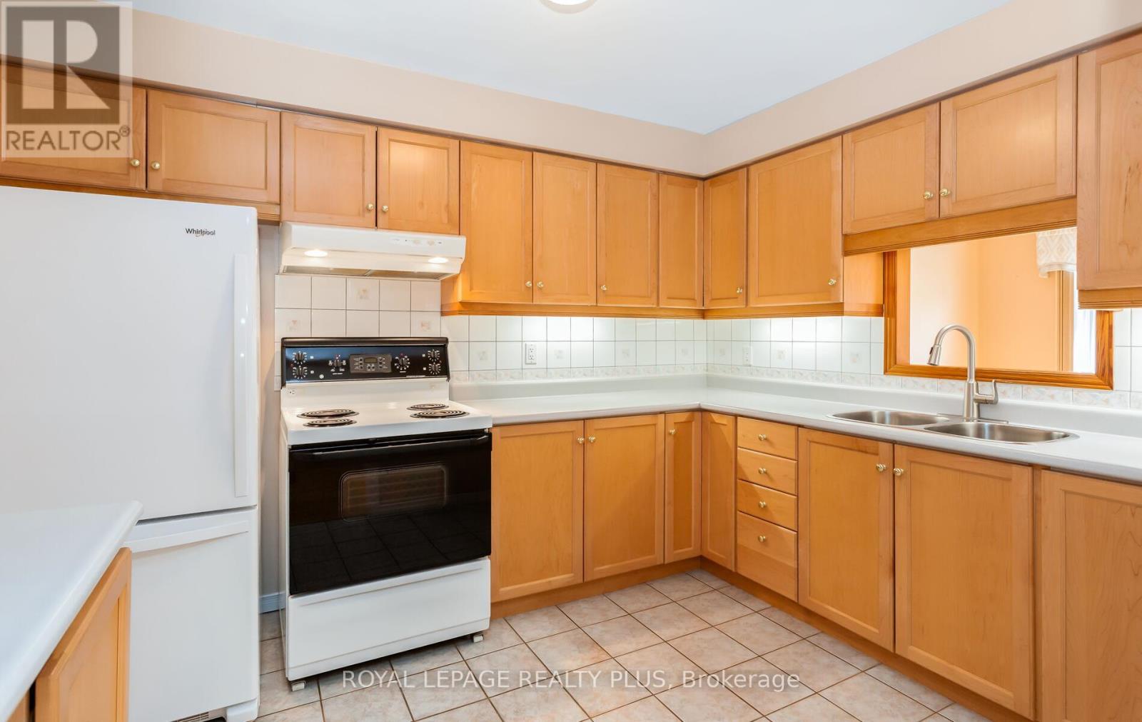 1239 BLANSHARD DRIVE, Burlington (Tansley), Ontario, L7M4N6 — Photo 14