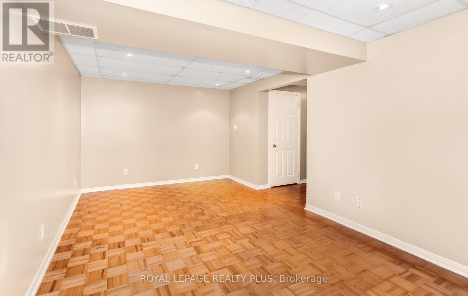 1239 BLANSHARD DRIVE, Burlington (Tansley), Ontario, L7M4N6 — Photo 37