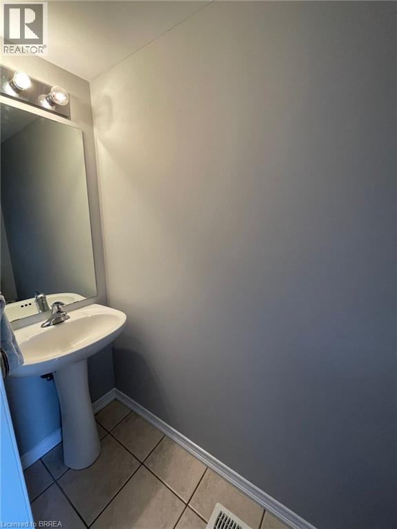 111 BISSET Avenue, Brantford, Ontario, N3T0H4 — Photo 7