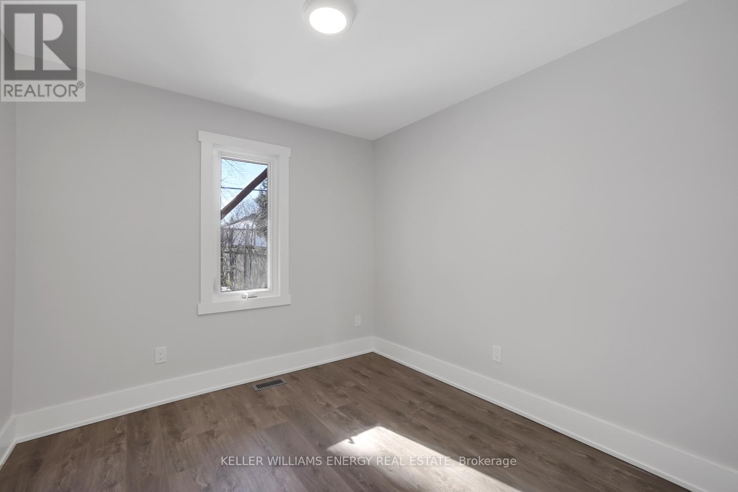 MAIN FLOOR - 89 ORCHARD VIEW BOULEVARD, Oshawa (Centennial), Ontario, L1G3N8 — Photo 11