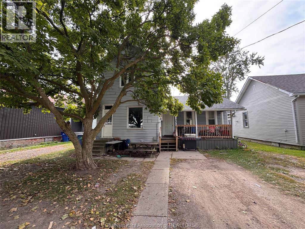 254 PARK STREET, Chatham, Ontario, N7M3S3 — Photo 2