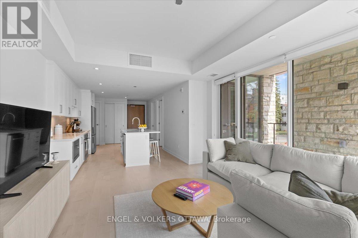 201 - 11 GALT STREET, Ottawa, Ontario, K1S4R2 — Photo 7