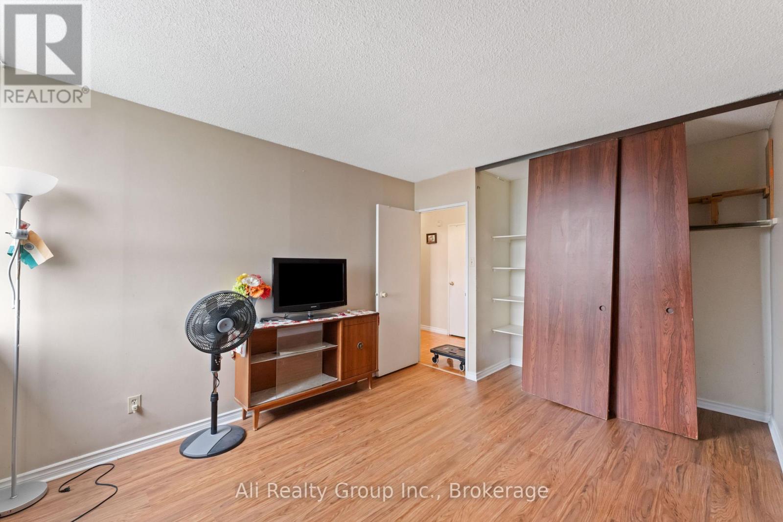 1218 - 2020 JASMINE CRESCENT, Ottawa, Ontario, K1J8K5 — Photo 15