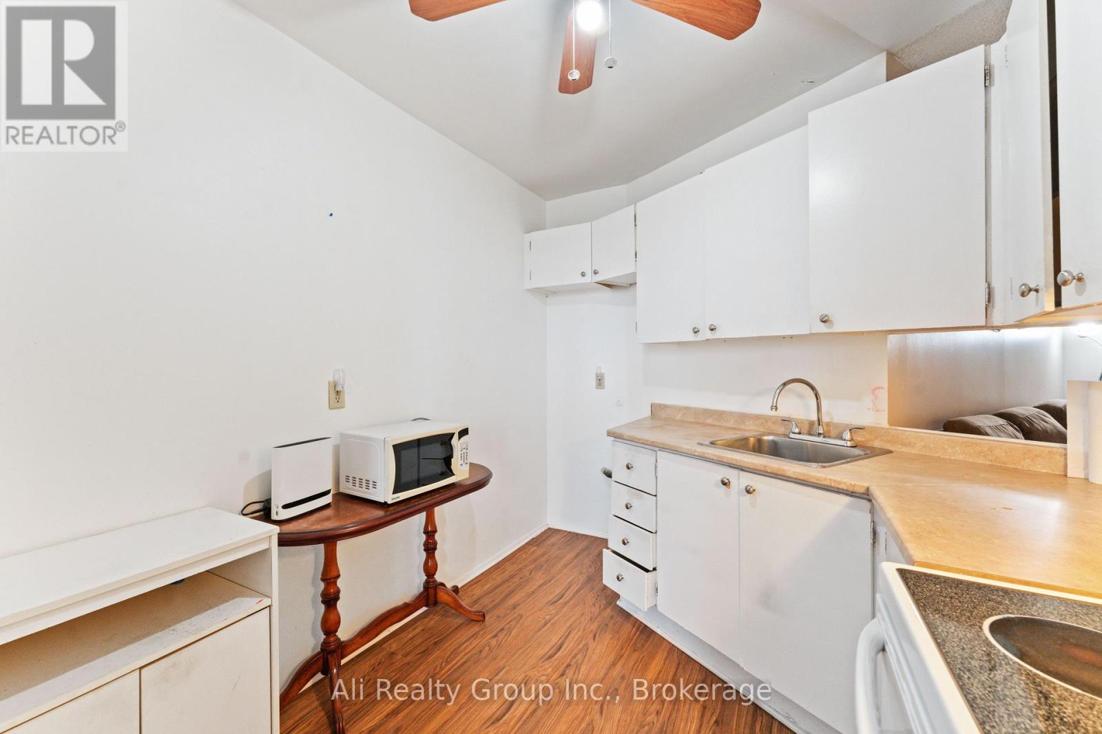 1218 - 2020 JASMINE CRESCENT, Ottawa, Ontario, K1J8K5 — Photo 9