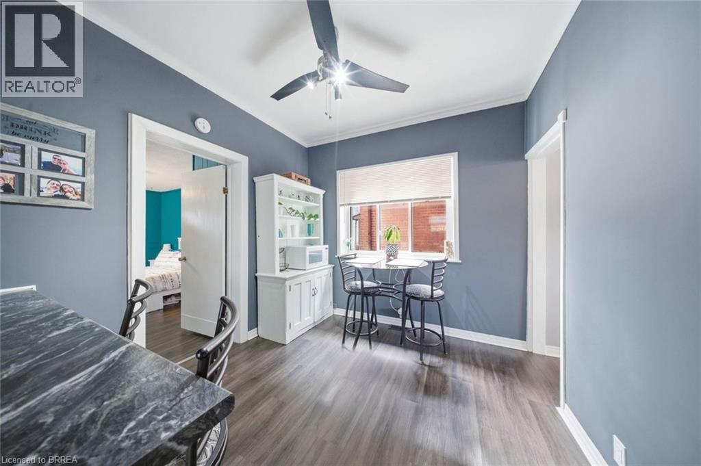 8 CARLYLE Street, Brantford, Ontario, N3T2C1 — Photo 12