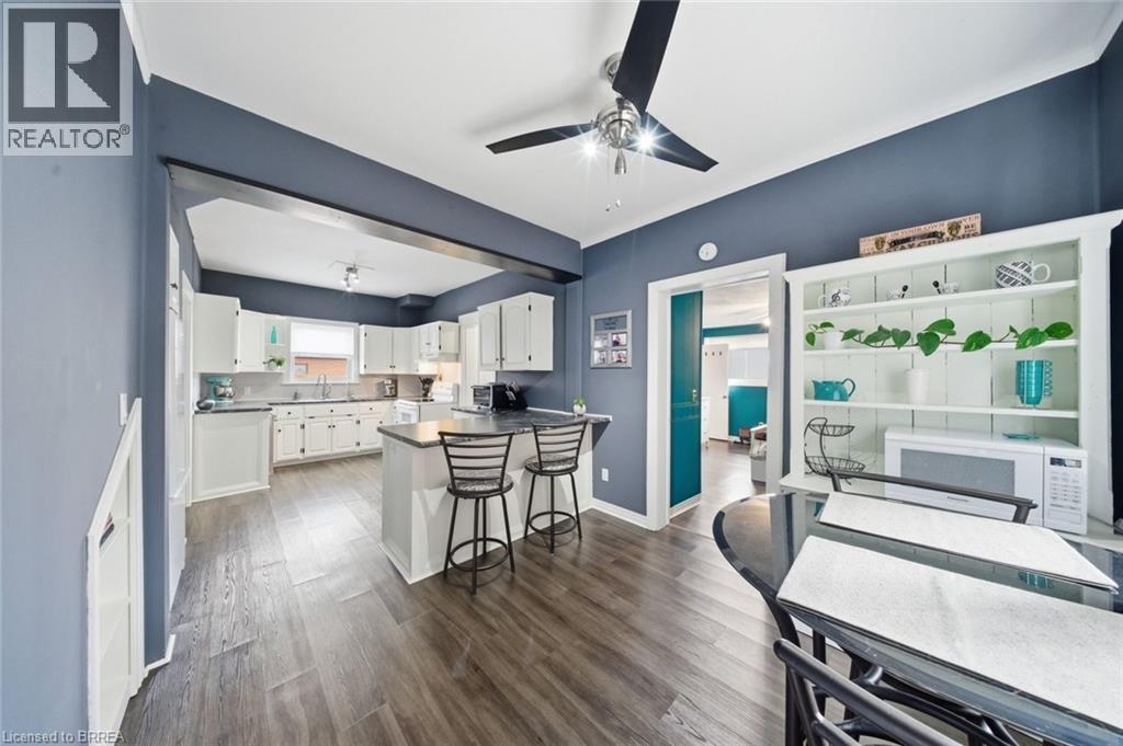 8 CARLYLE Street, Brantford, Ontario, N3T2C1 — Photo 13