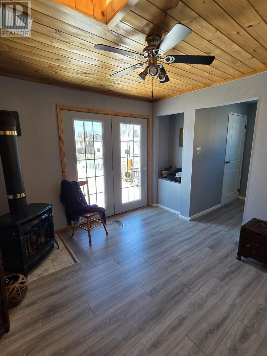 1317 Home AVE, Thunder Bay, Ontario, P7E3B8 — Photo 16