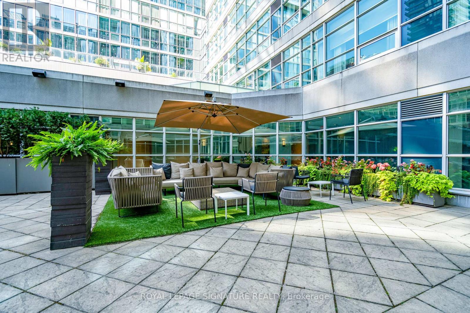 G25 - 350 WELLINGTON STREET W, Toronto (Waterfront Communities), Ontario, M5V3W9 — Photo 21