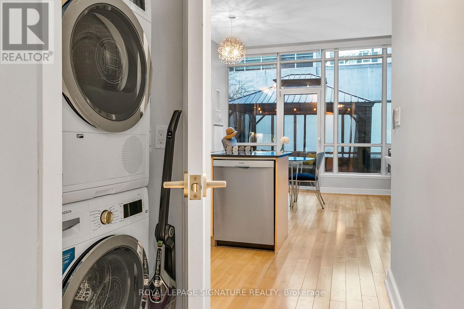 G25 - 350 WELLINGTON STREET W, Toronto (Waterfront Communities), Ontario, M5V3W9 — Photo 7