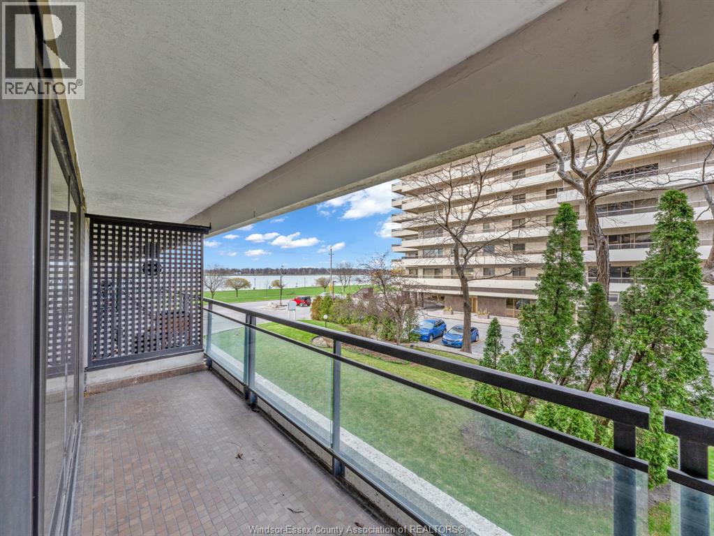 5125 RIVERSIDE DRIVE East Unit# 202, Windsor, Ontario, N8S4L8 — Photo 22