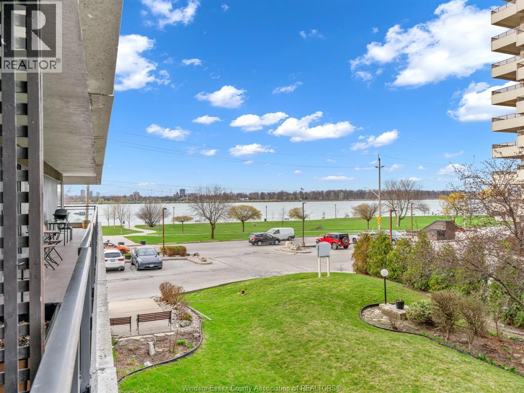 5125 RIVERSIDE DRIVE East Unit# 202, Windsor, Ontario, N8S4L8 — Photo 25