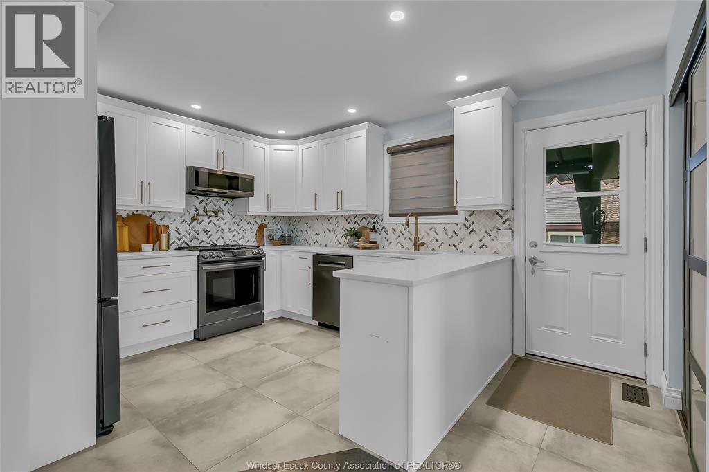 3080 LOEBACH DRIVE, Windsor, Ontario, N8T3M8 — Photo 12