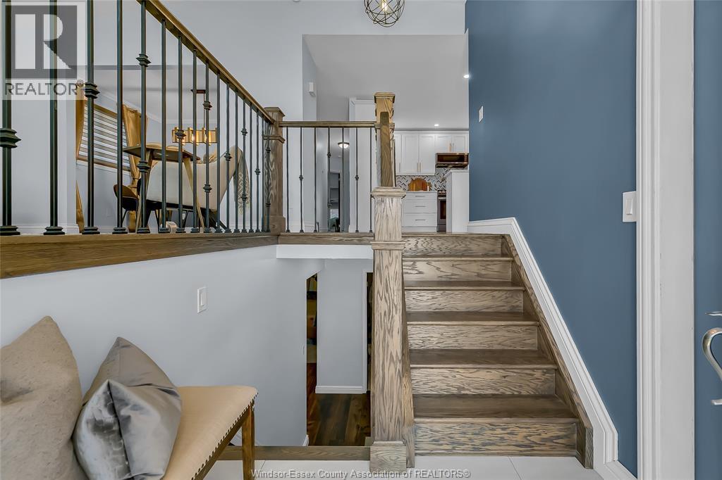 3080 LOEBACH DRIVE, Windsor, Ontario, N8T3M8 — Photo 4