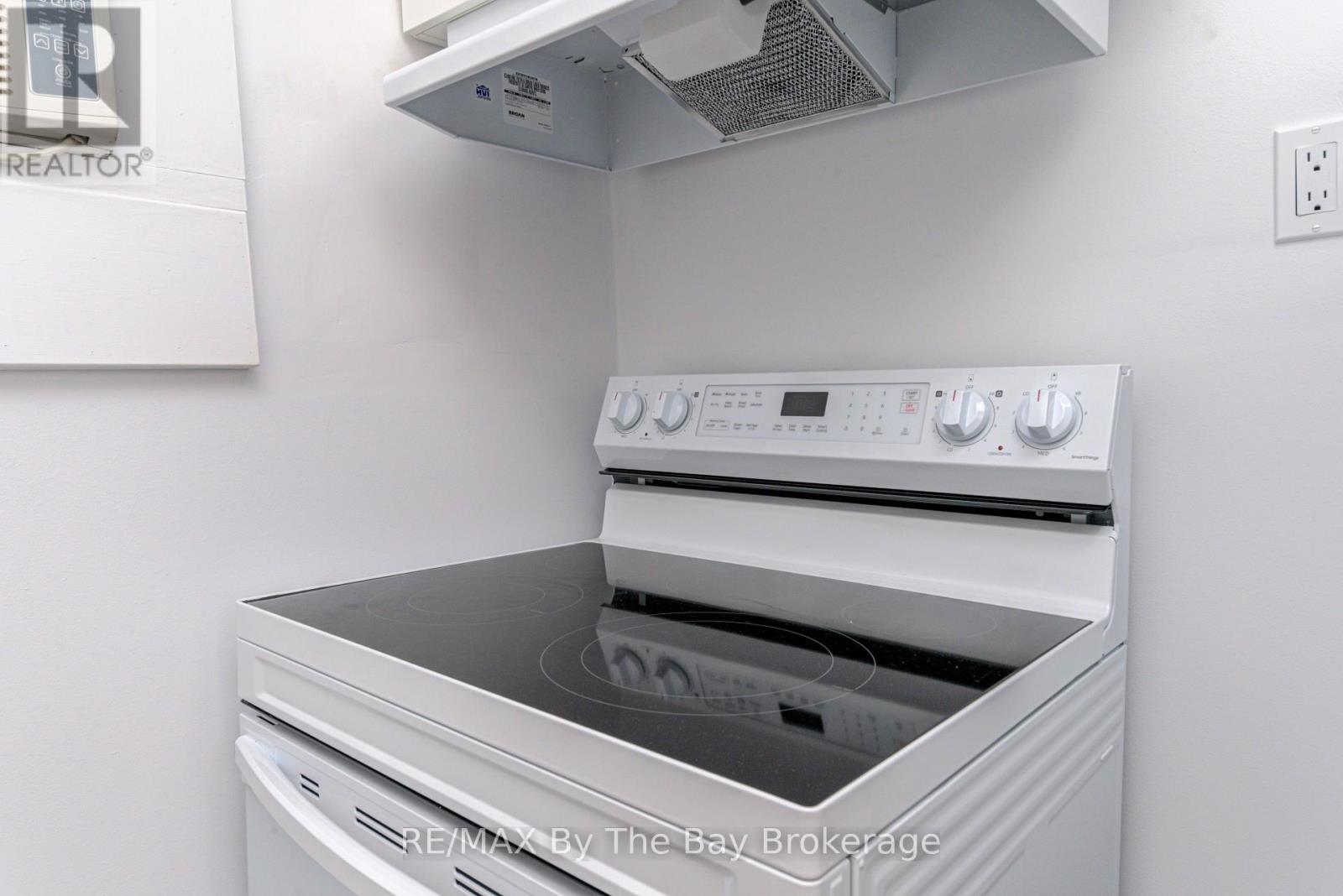 278 COASTLINE DRIVE, Wasaga Beach, Ontario, L9Z2M4 — Photo 14