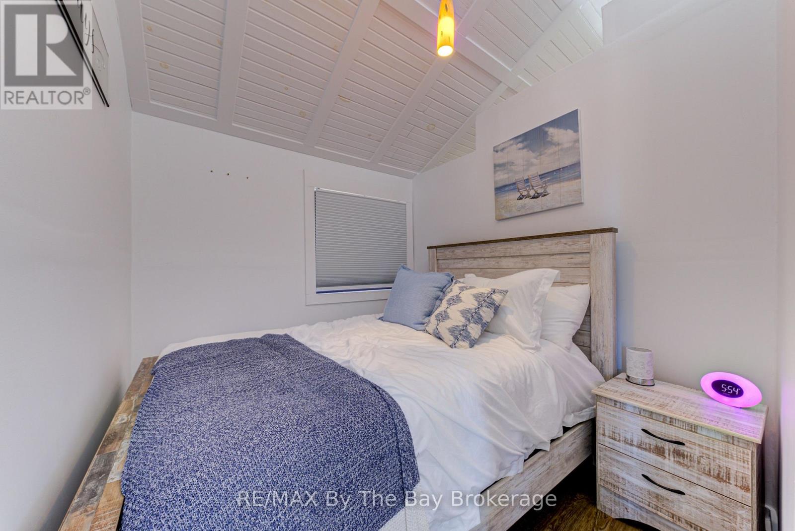 278 COASTLINE DRIVE, Wasaga Beach, Ontario, L9Z2M4 — Photo 16