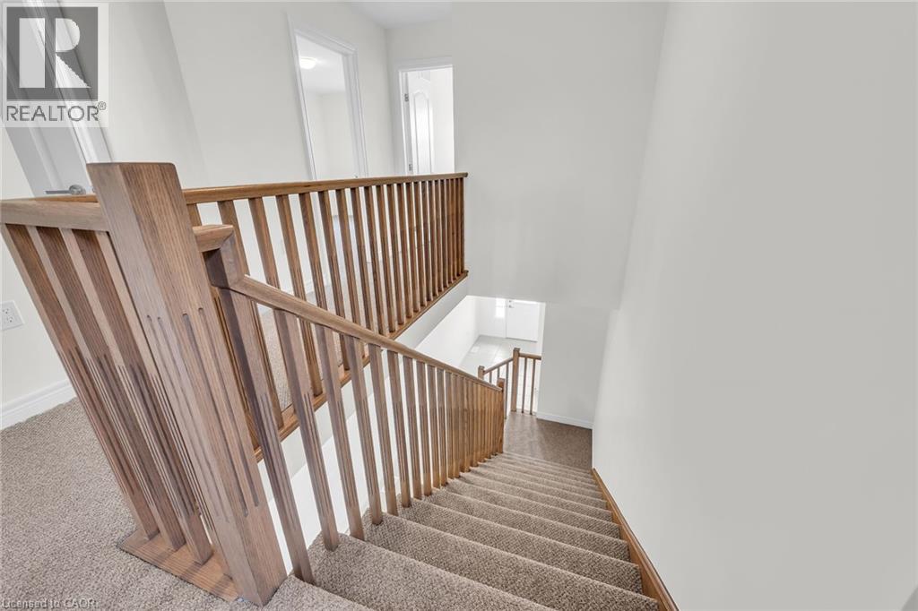 63 LLOYD DAVIES Way, Binbrook, Ontario, L0R1C0 — Photo 20