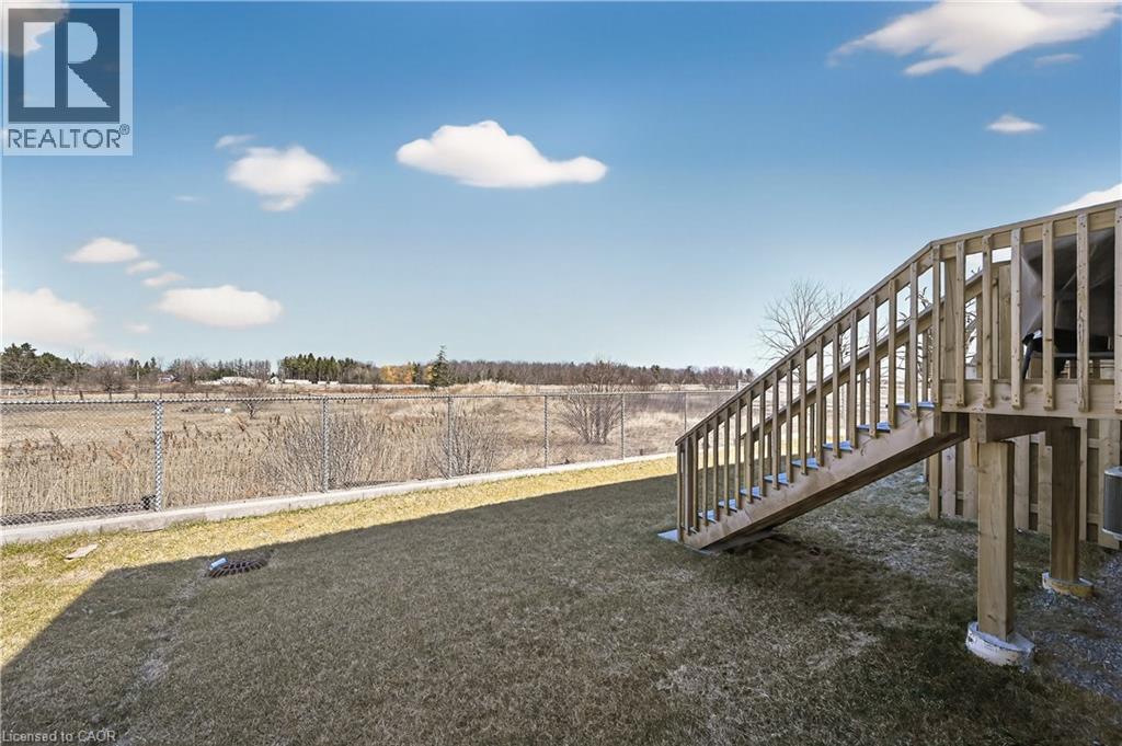 63 LLOYD DAVIES Way, Binbrook, Ontario, L0R1C0 — Photo 35