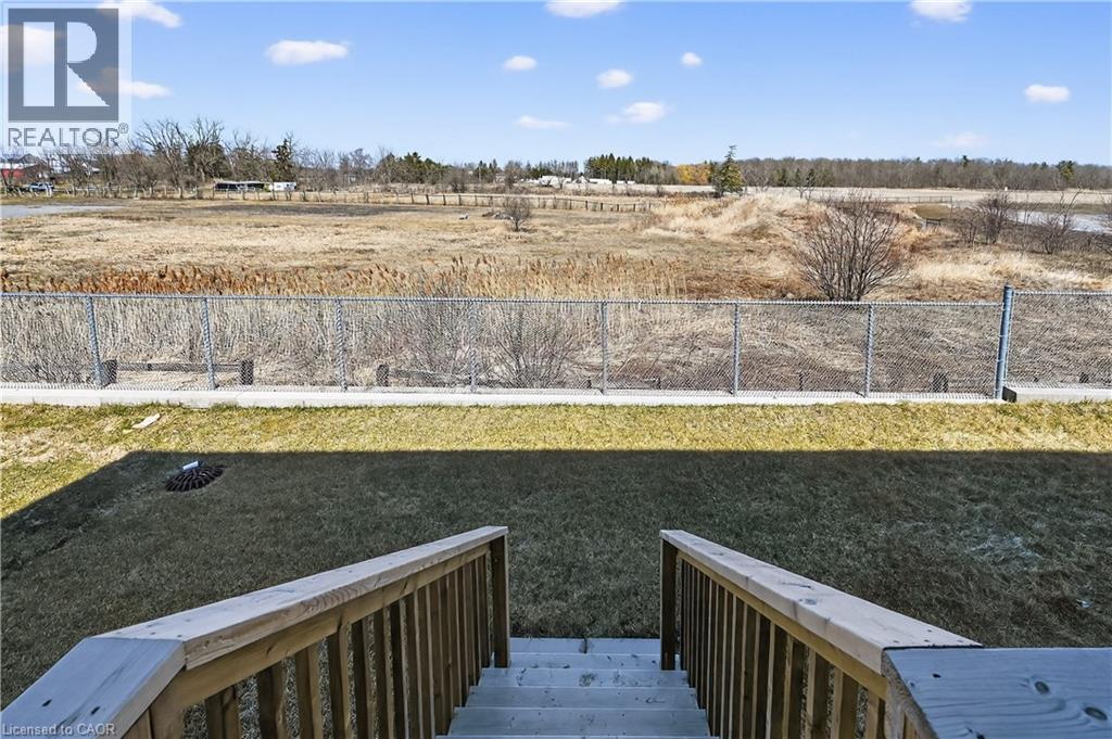 63 LLOYD DAVIES Way, Binbrook, Ontario, L0R1C0 — Photo 38