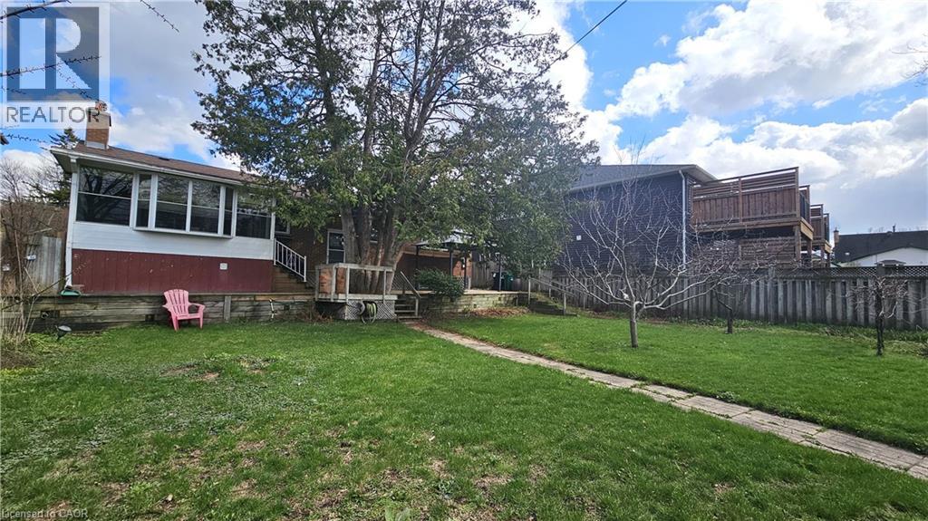 208 MONTGOMERY Road Unit# UPPER, Kitchener, Ontario, N2H3P7 — Photo 25