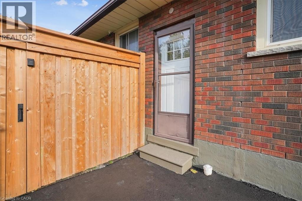 1 RENO Avenue Unit# Basement, Hamilton, Ontario, L8T2S5 — Photo 4