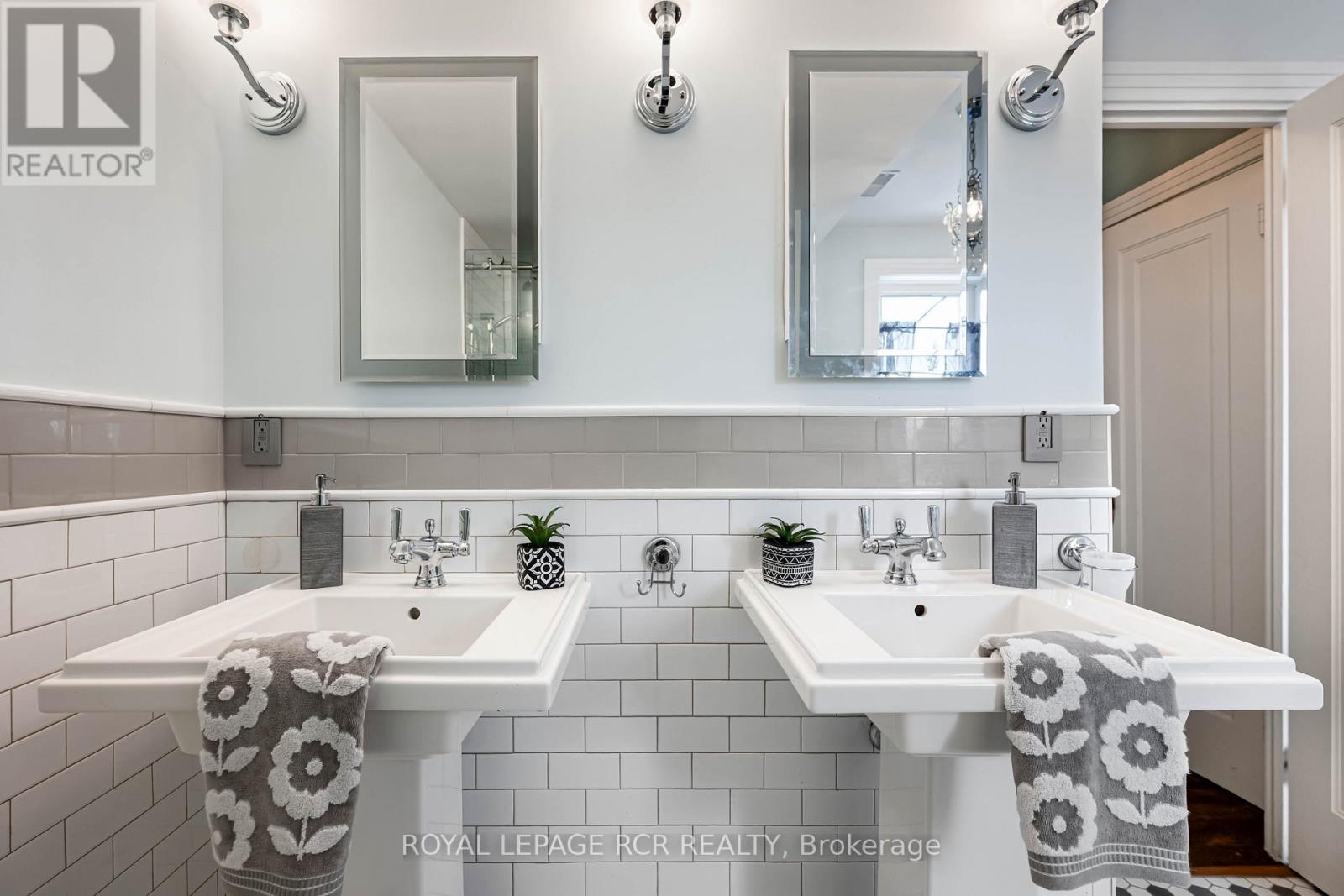 17 FIRST AVENUE, Orangeville, Ontario, L9W1H7 — Photo 32