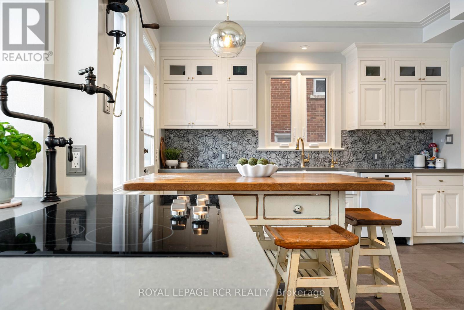 17 FIRST AVENUE, Orangeville, Ontario, L9W1H7 — Photo 8