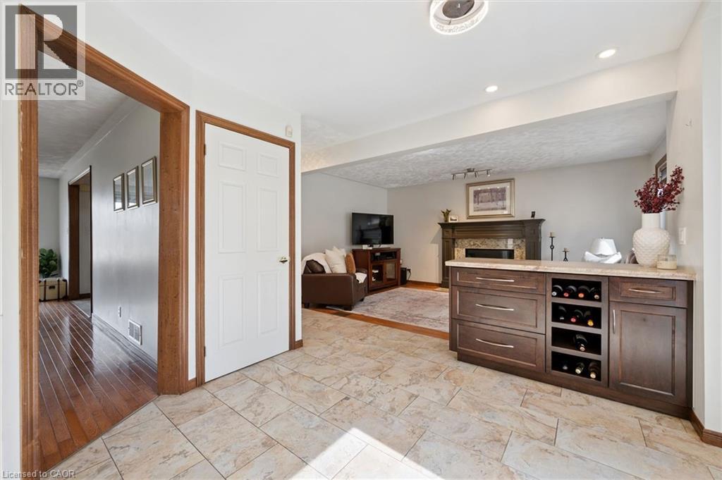 39 CELIA Crescent, Guelph, Ontario, N1G4R4 — Photo 14