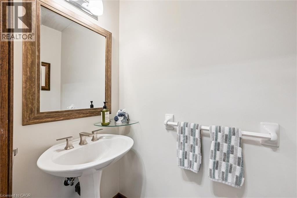 39 CELIA Crescent, Guelph, Ontario, N1G4R4 — Photo 17