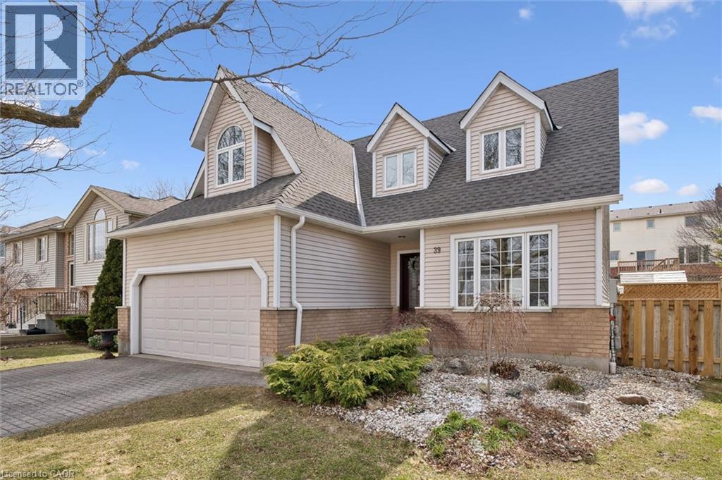 39 CELIA Crescent, Guelph, Ontario, N1G4R4 — Photo 4
