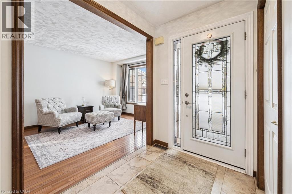 39 CELIA Crescent, Guelph, Ontario, N1G4R4 — Photo 5