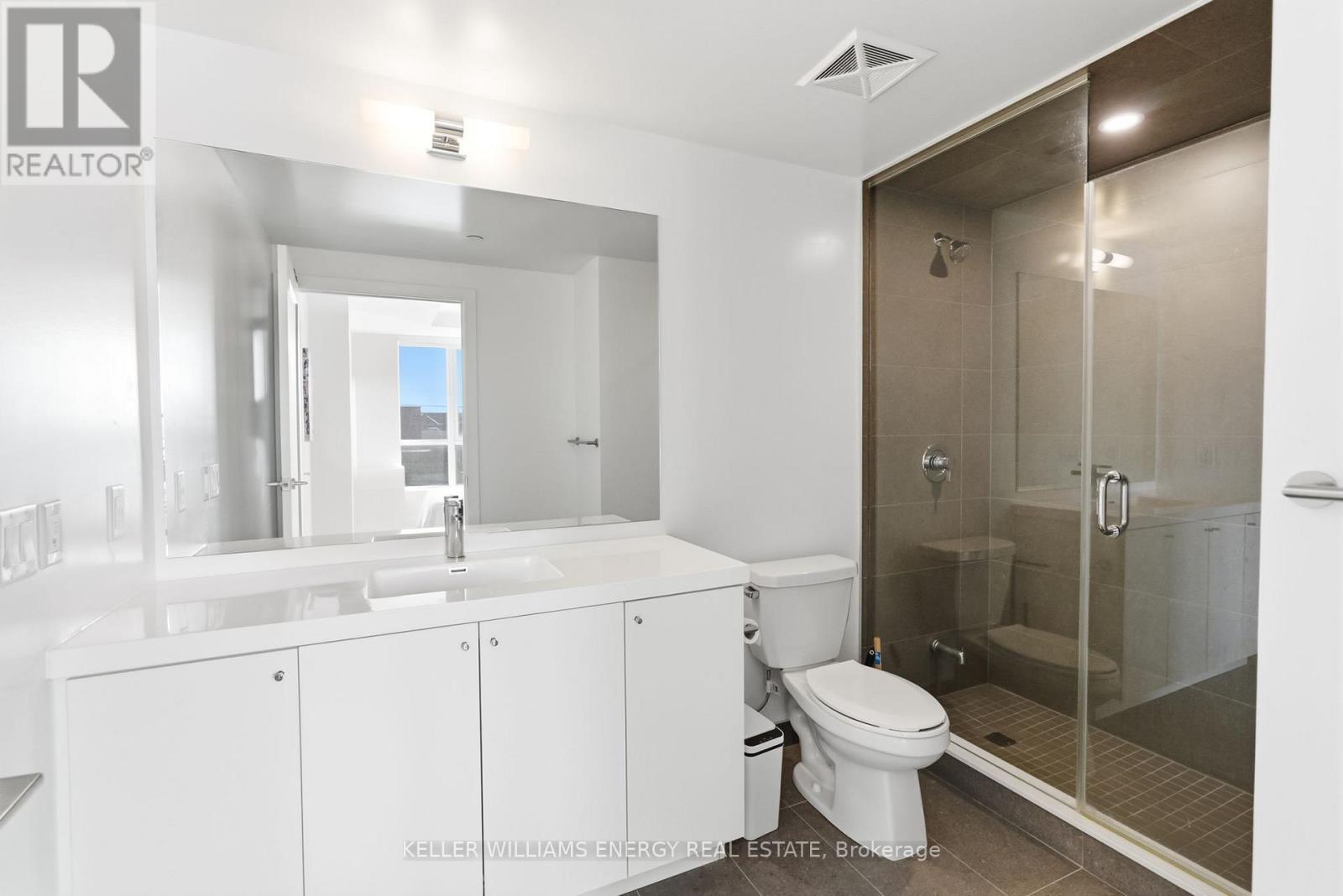 211 - 2545 SIMCOE STREET N, Oshawa (Windfields), Ontario, L1L0W3 — Photo 18