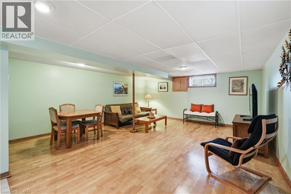 4 TILBURY Court, Hamilton, Ontario, L8T2M4 — Photo 30