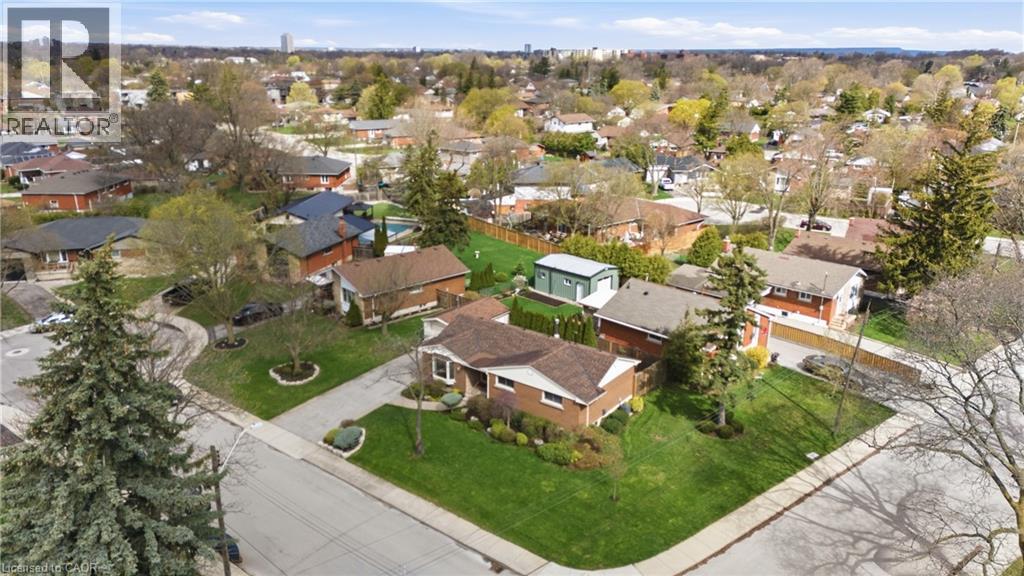 4 TILBURY Court, Hamilton, Ontario, L8T2M4 — Photo 42